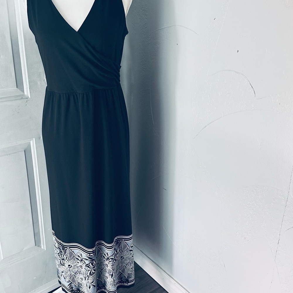 J. Jill Black Midi Sundress with V-Neck - Picture 2 of 8
